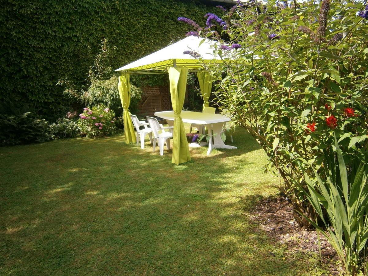 Bed and Breakfast Aux Sources De L'Ancre Miraumont Exteriér fotografie